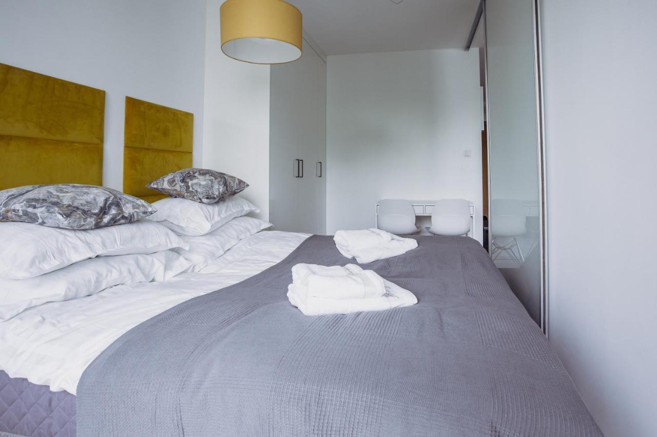Art I Basen & W Centrum Z Balkonem, Faktura Vat Apartment